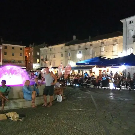 Old Town Daire *